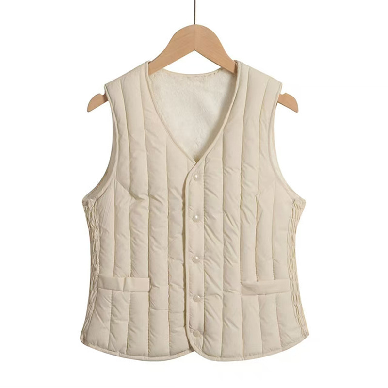 The entire fleece vest is warm and versatile for autumn and winter, slimming and windproof, a women's vest with added fleece lining The entire fleece vest is warm and versatile for autumn and winter, slimming and windproof, a women's vest with added fleece lining