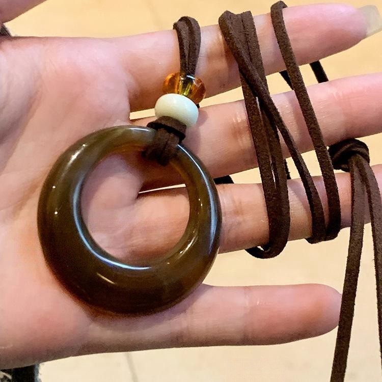 可爱小巧皮质包包挂件项链女零钱包吊坠日常百搭皮绳长款挂脖配饰|undefined