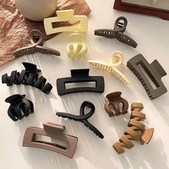 ファッションのアクリルクリップの大きいサイズのヘアピンの女性の後頭部の髪の飾りの新型の百合のサメのクリップのカードの商品