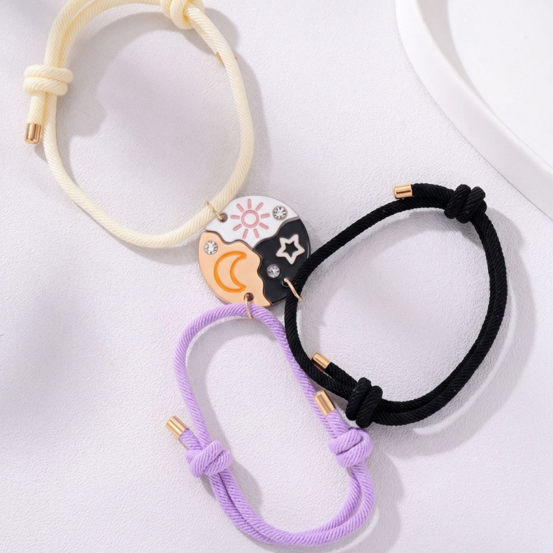 Cross-Border New Product: Star, Moon, Sun Three-Piece Interlocking Bracelet, Alloy Enamel Friendship Bracelet for Best Friends and Girlfriends Cross-Border New Product: Star, Moon, Sun Three-Piece Interlocking Bracelet, Alloy Enamel Friendship Bracelet for Best Friends and Girlfriends