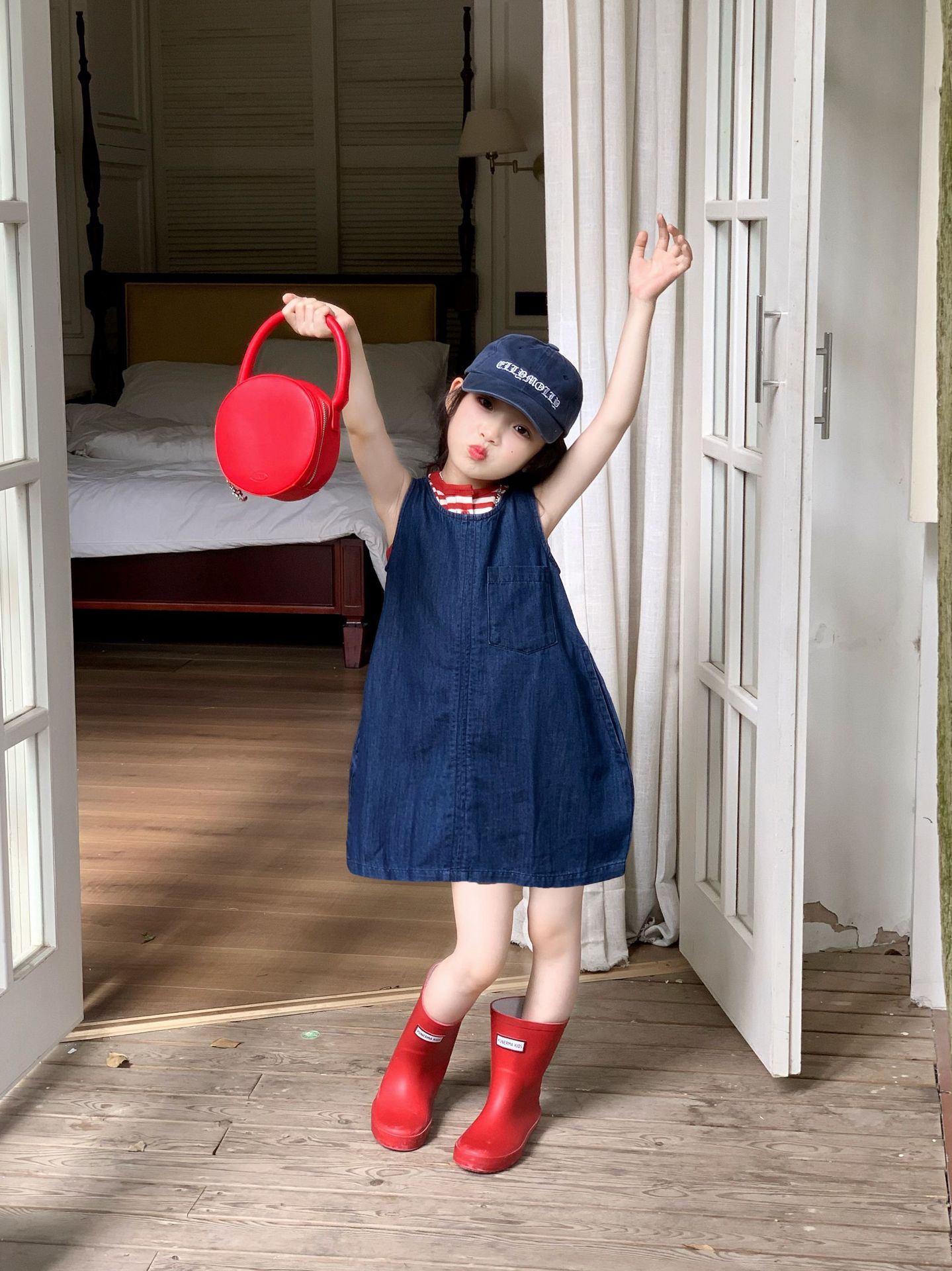 Summer denim sleevless dress