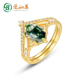 戒指;耳钉;项链