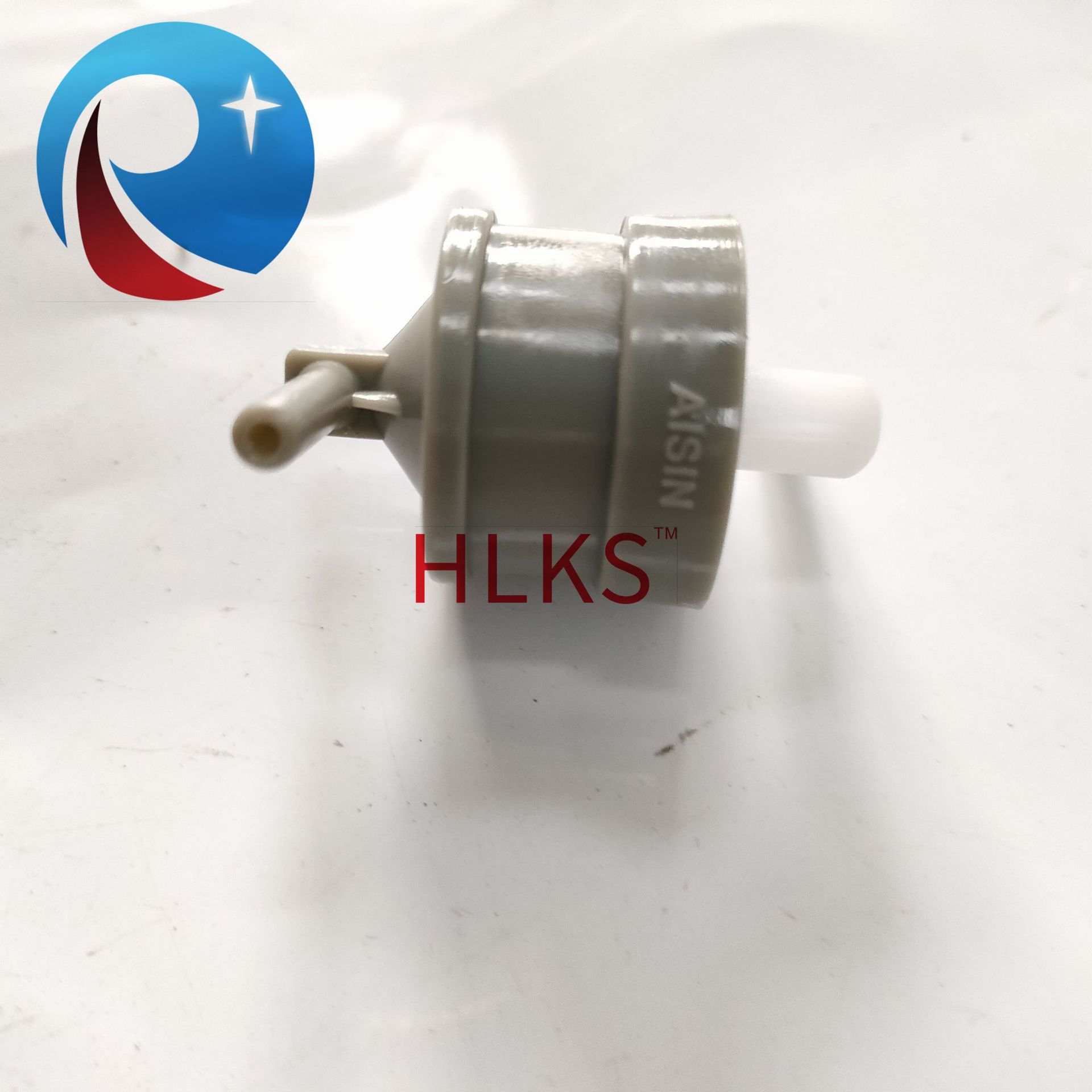 Adecuado para el filtro de gas Toyota HELAX REVO filtro de gas de gasolina 90917-11044