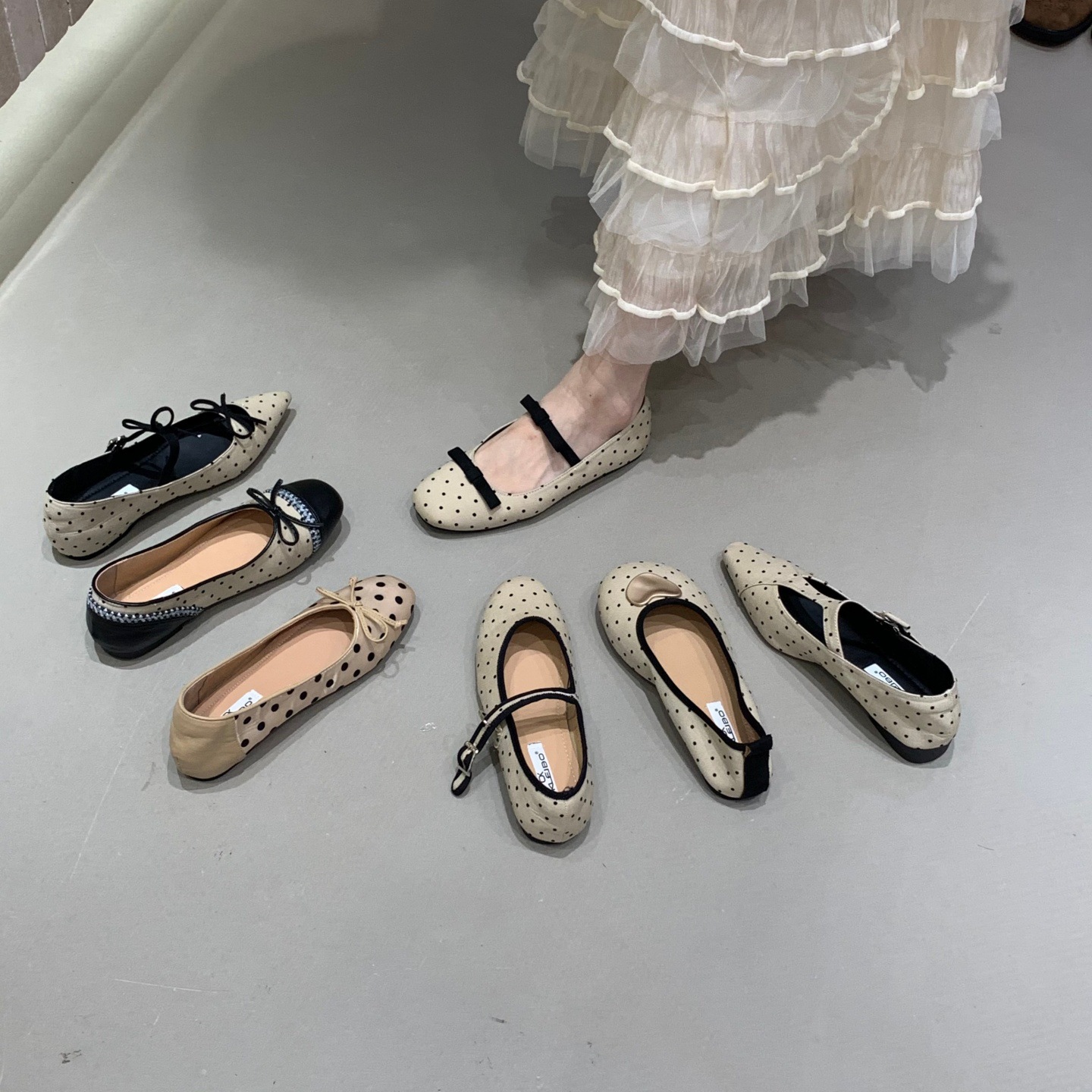 French-Style Flat Retro Shoes for Women, 2026 Autumn and Winter New Shallow Bow-Knot Gentle Mary Jane Shoes