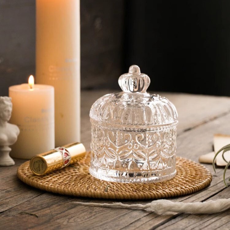 Crown Embossed Glass Jar Crystal Coffee Glass Candy Jar with Lid Jewelry Cotton Swab Storage Jar Glass Bottle Crown Embossed Glass Jar Crystal Coffee Glass Candy Jar with Lid Jewelry Cotton Swab Storage Jar Glass Bottle