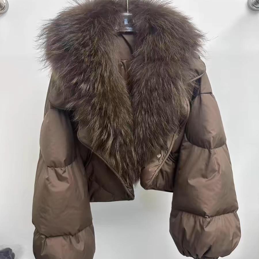 브라운 + 너구리털 칼라