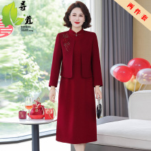 新款妈妈装中老年婚宴服中年气质喜婆婆连衣裙喜庆婆婆装秋装新款