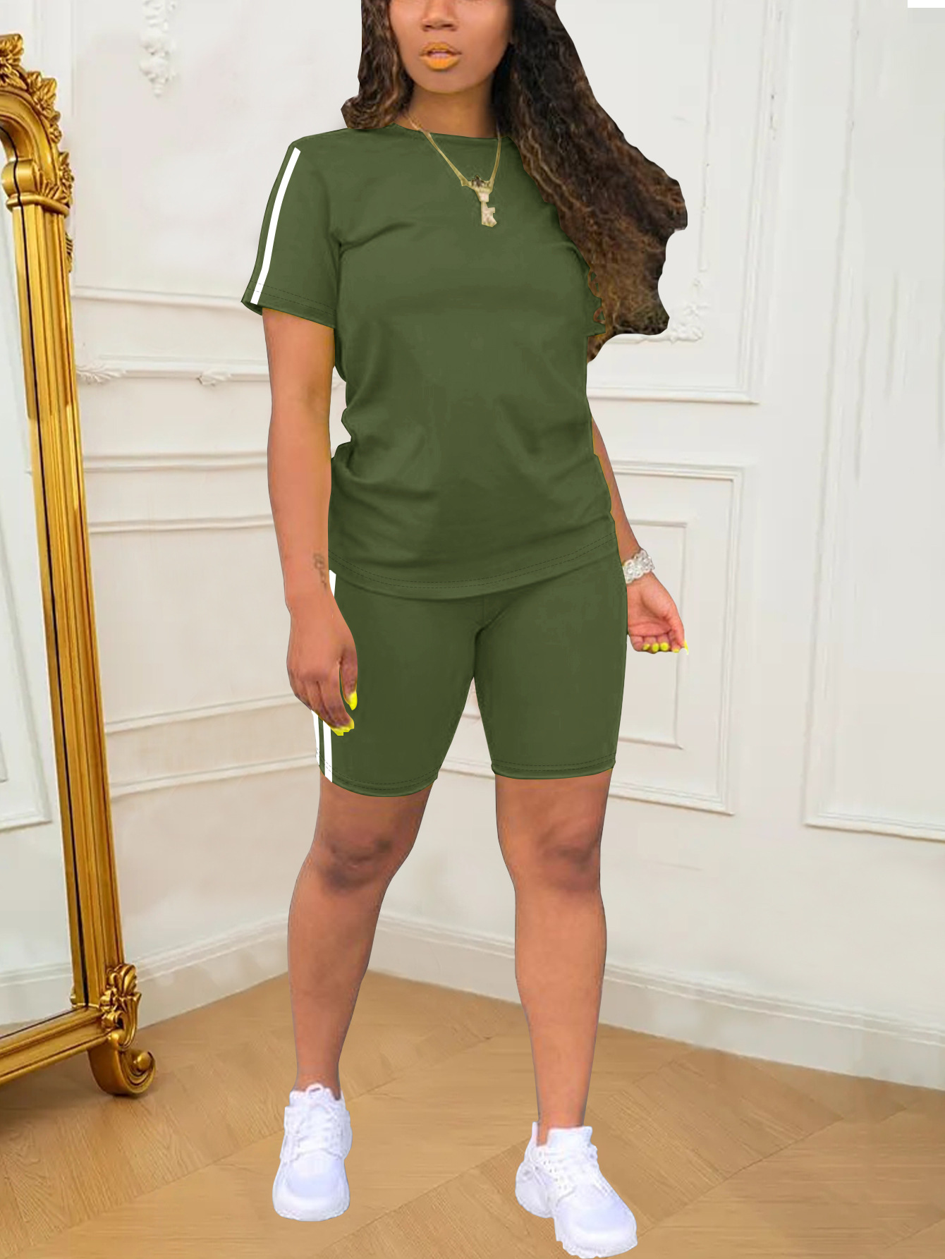 Summer Women's Patch Top And Shorts Set Round Neck Short Sleeved_voghion.com