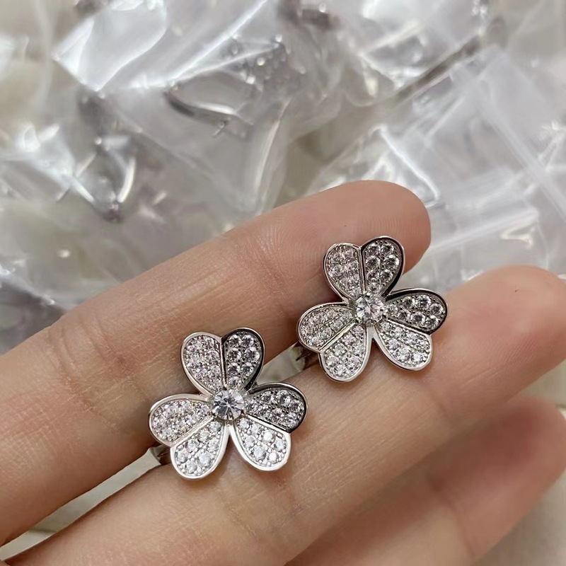 18k玫瑰金三叶草项链925银满钻花瓣单钻轻奢幸运草锁骨颈链送女友|undefined