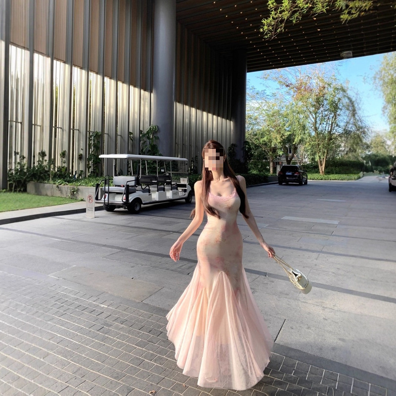 American Niche Chic and Beautiful Holiday Floral Slim-fit Sling dress Elegant Slim-fit Mesh Dress Women's Summer