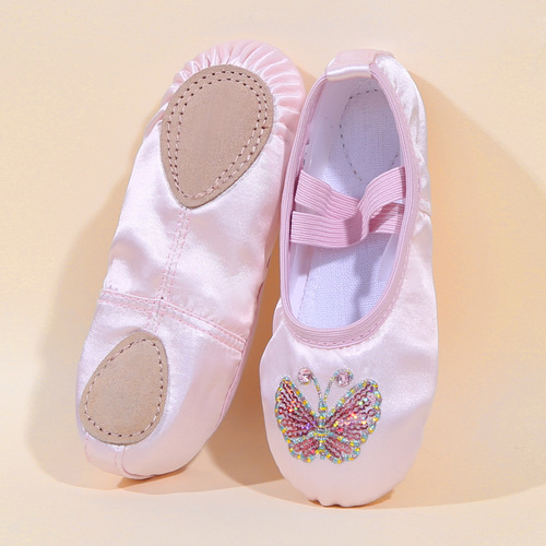 Children's dance shoes summer soft-soled practice shoes girls ballet shoes girls Chinese kindergarten princess dance shoes