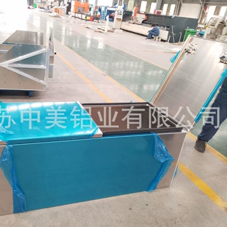 汽车储物工具箱