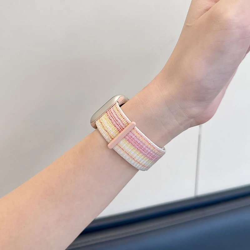 ins は iwatch ナイロンループマジックストラップ S10 Apple s9 ウォッチ SE スポーツ 8/7/男性と女性のリストバンドに適しています。|undefined