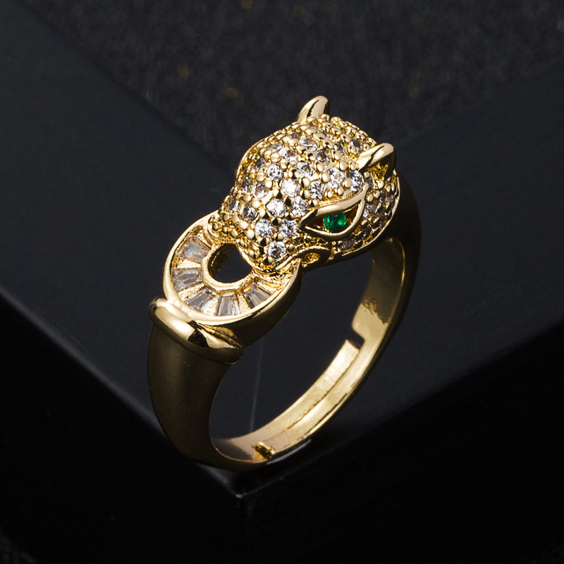 Fashion Copper Gold-plated Micro-set Zircon Leopard Head Geometric Ring display picture 5