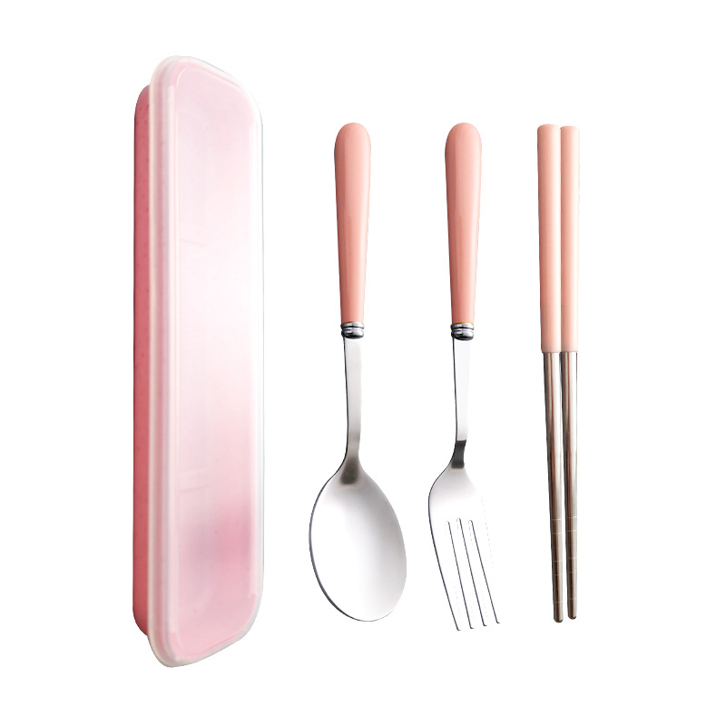 Internet celebridad mango de plástico vajilla portátil cuchara de acero inoxidable tenedor palillos caja de almacenamiento estudiante viaje de tres piezas conjunto traje