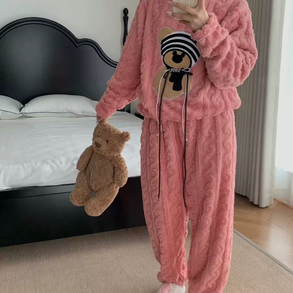 珊瑚绒睡衣女冬天加厚外穿可爱法兰绒家居服时尚宽松长款开衫套装