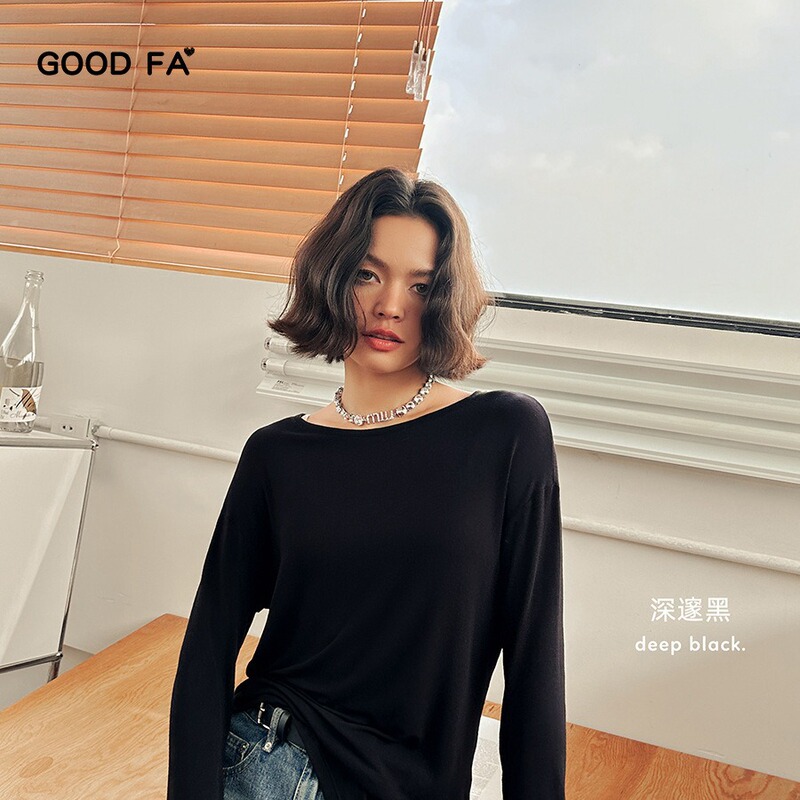 Good Fa 2023 Miu Miu Same Style Small Round Neck Side Slit Four-Way Stretch Wool Long-Sleeved Bottoming Shirt 23450