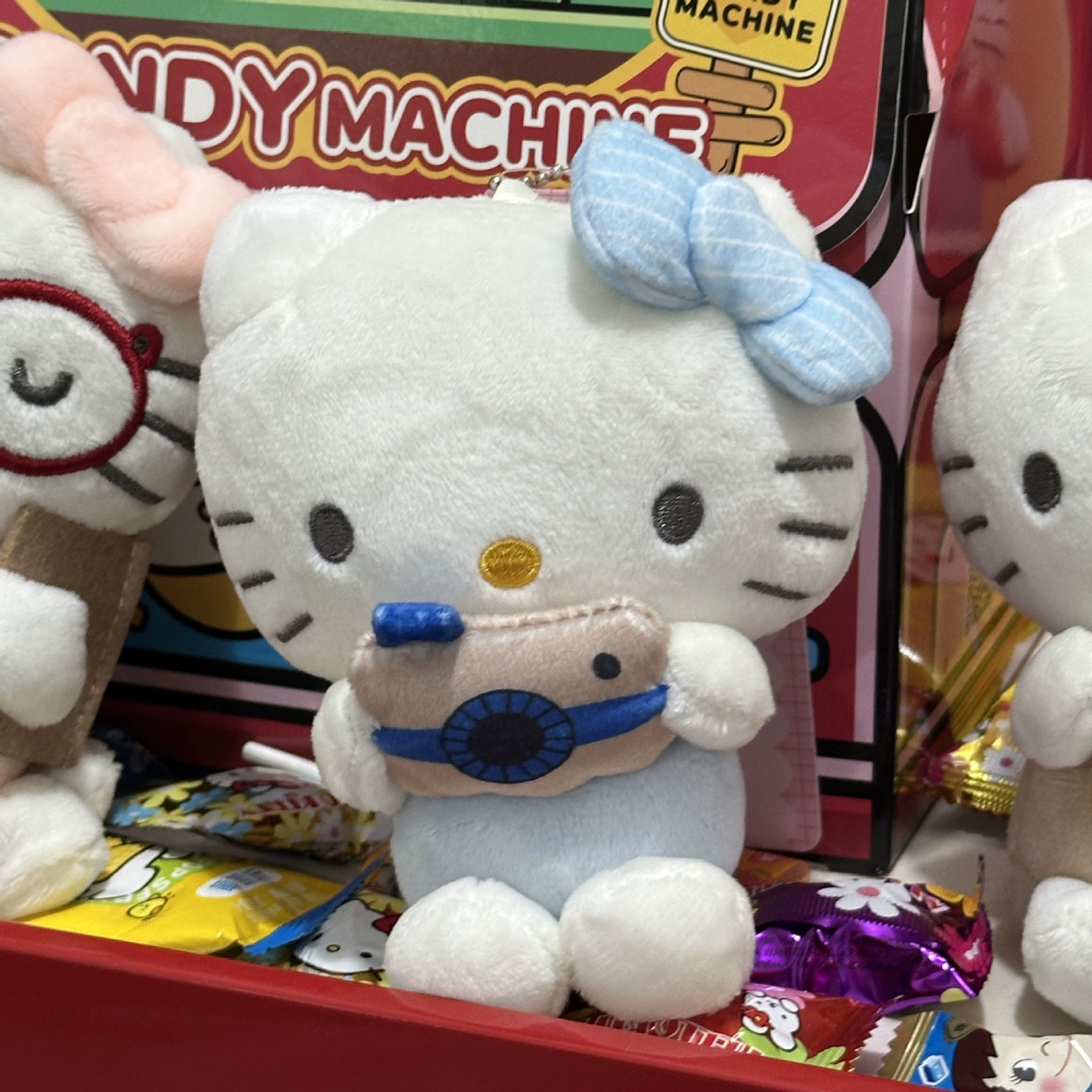 Плюшевый брелок-подвеска Hello Kitty, милый кукольный брелок для сумки, 11 см, легкий и прочный