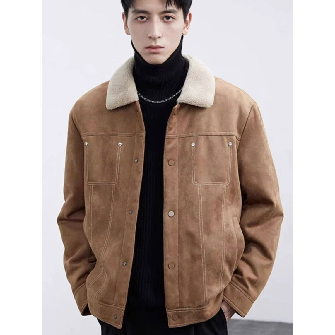 Чувство дизайна мужской новой 2023 осенне-зимней короткой куртки Зимняя прогулка свободное повседневное хлопковое пальто Джокера прилив