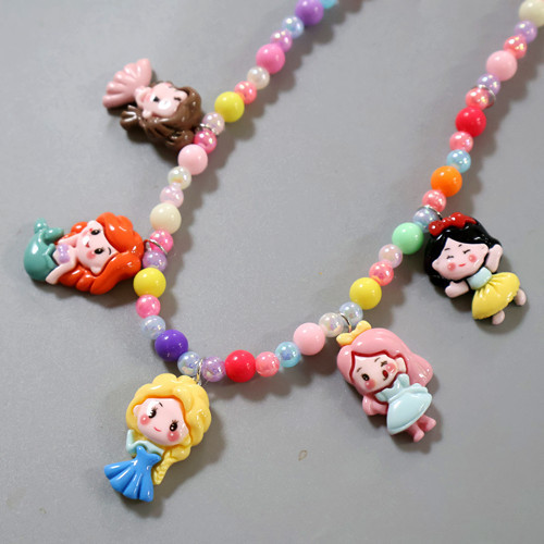 Korean-style cute princess children's colorful cartoon necklace for girls, suitable for autumn and winter, matches chains, Christmas decoration beads necklace