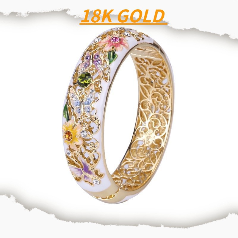 Retro Heart Shape Alloy Gold Plated Zircon Women's Rings 1 Piece display picture 1