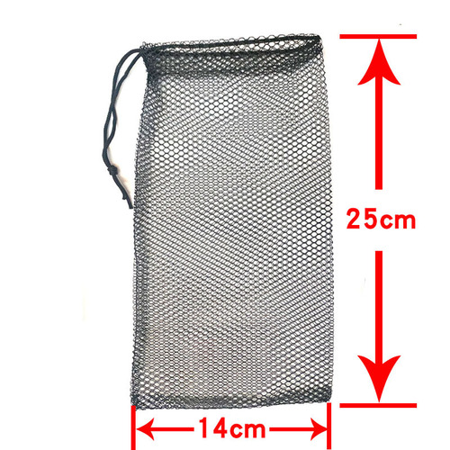 The roller skating pile mesh bag storage bag can hold 50 pile bags. The mesh bag storage bag is a portable pile bag and can hold markers.
