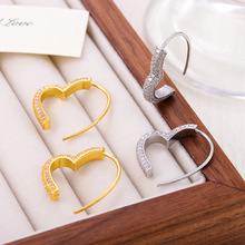 微镶锆石爱心耳钉轻奢时尚潮流耳饰小众个性高级感耳钉女甜美可爱