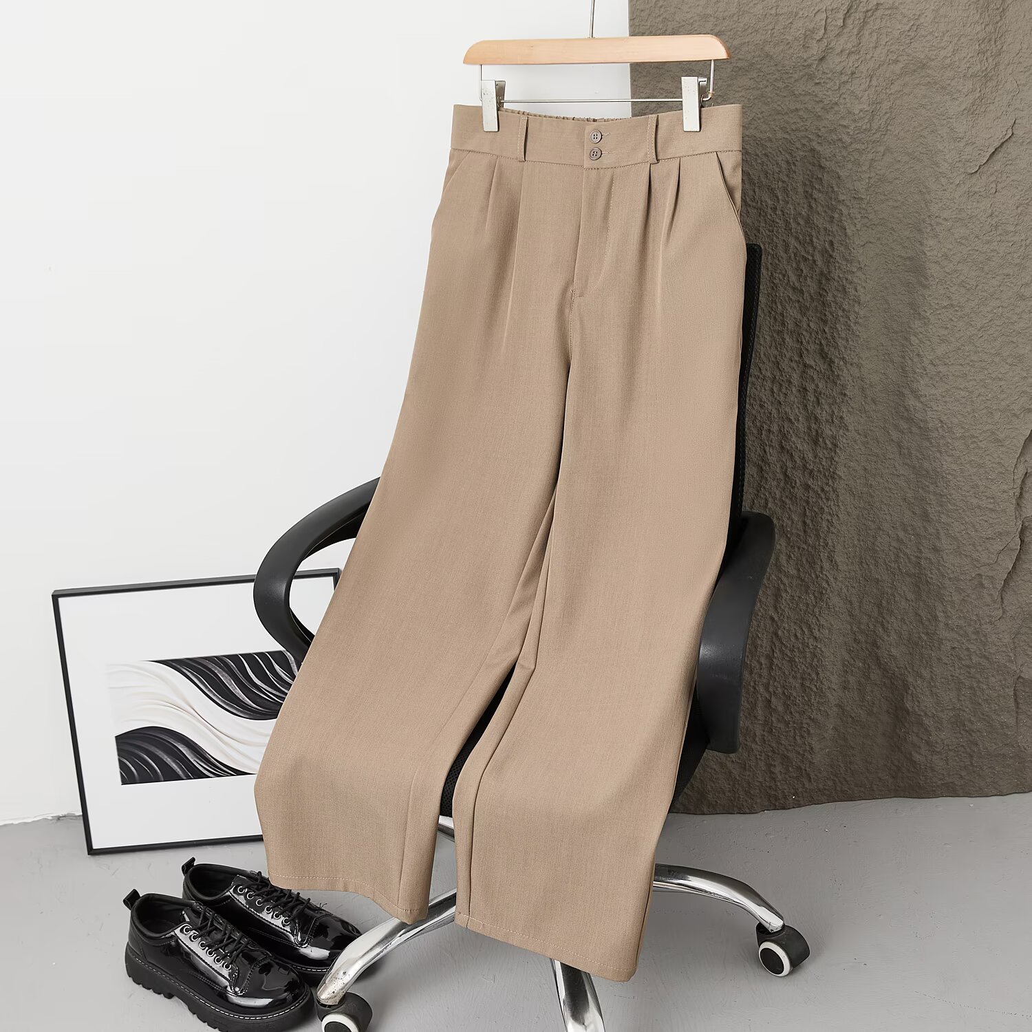 High-End Anti-Wrinkle Casual Pants for Men in Summer New British Style Light Business Loose Straight Pants Versatile Drape Trousers