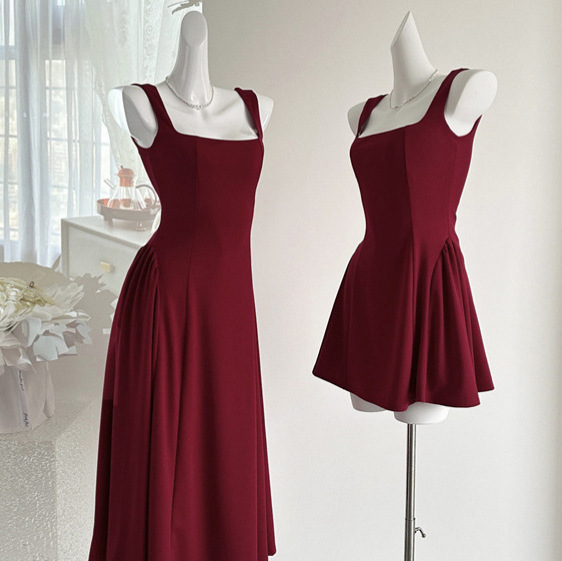 From a French Red Suspender Dress, a Long Hepburn Little Red Skirt, a High-End and Beautiful Engagement Dress for Winter