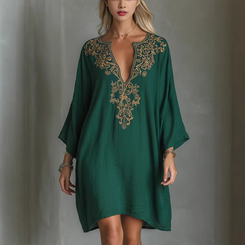 2026 Cross-Border Women's Green Embroidered Kaftan Mini Dress with V-Neck, Slit, and Batwing Sleeves