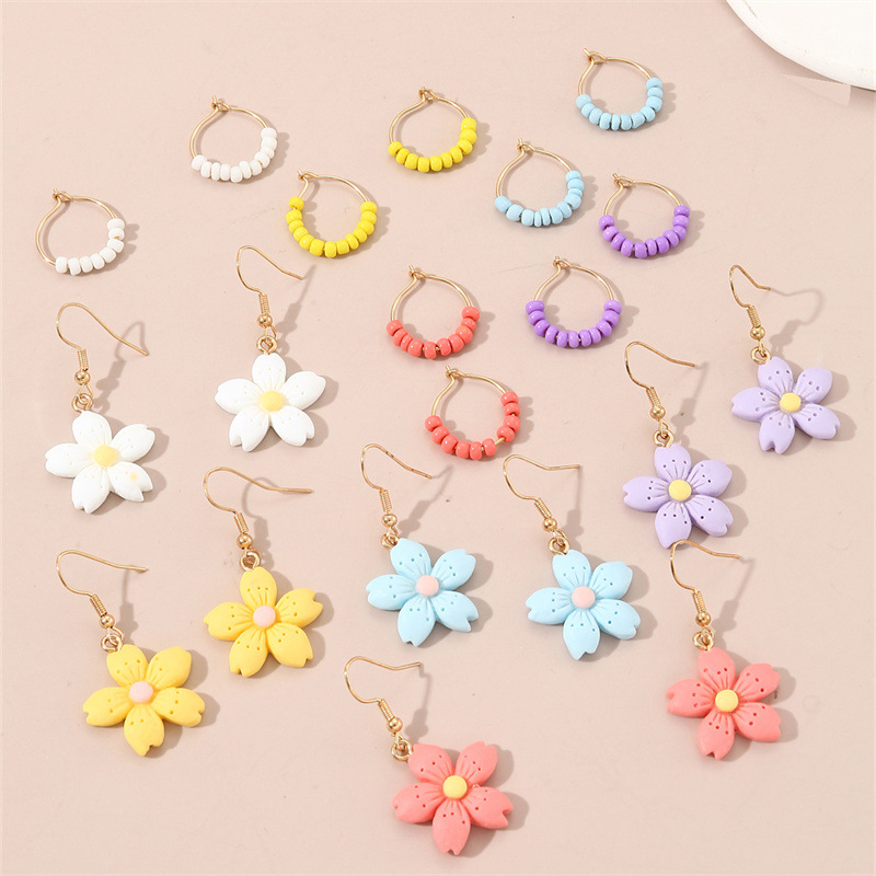 1 Set Simple Style Flower Plating Plastic Drop Earrings display picture 15