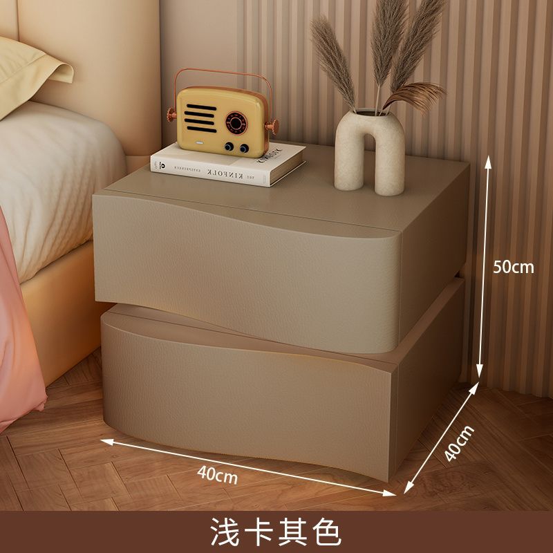 라이트카키 + 라이트 없음