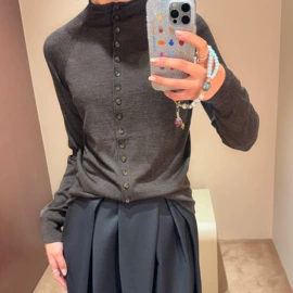 女式羊毛衫;女式毛呢外套;女式针织衫