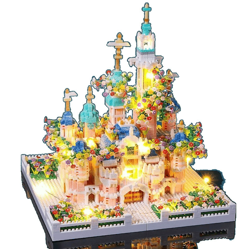 Конструктор (Disney) замок замок, высокий уровень сложности — 5 999/12 999/15 888 деталей, варианты подсветки и экспозиции