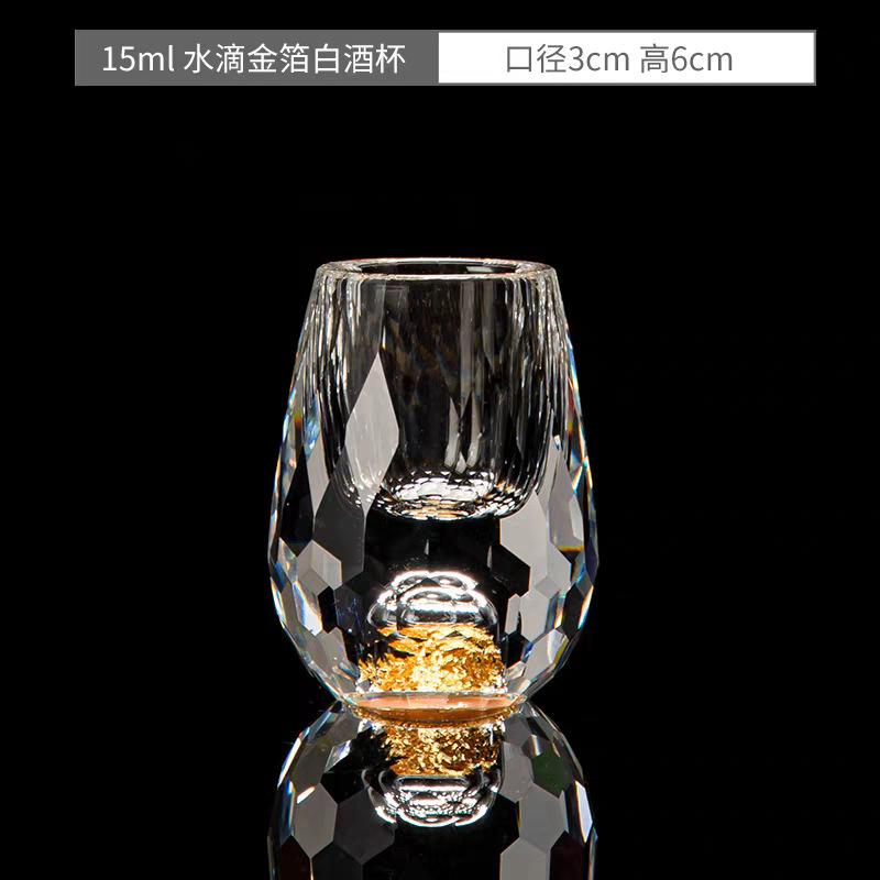 Dos dos tazas de vino chino de alta calidad conjunto de dispensador de vinos creativo casero Jinshan lámina de oro 100ml con la escala de vinos