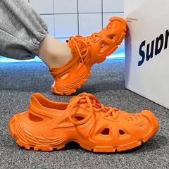 トレンディなブランドの下駄メンズ夏の新しいココナッツシューズアウターウェアスポーツスリッパ屋外滑り止めウェーディングビーチサンダル