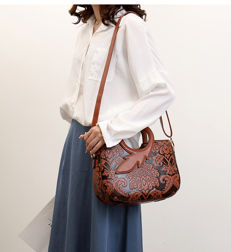 Women's bag retro flower women's shoulder messenger bag fashion large capacity women's handbag_voghion.com