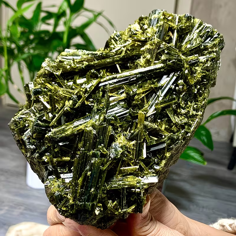 天然绿水晶绿碧玺原石绿帘石原石教学摆件矿物原料黑碧玺矿标批发