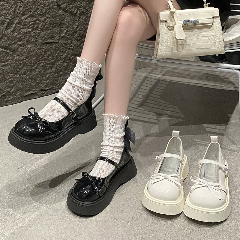 Белые ретро сладкие банты круглые туфли на толстой подошве маленькие кожаные туфли женская весна 2025 года с юбкой Мэри Джейн