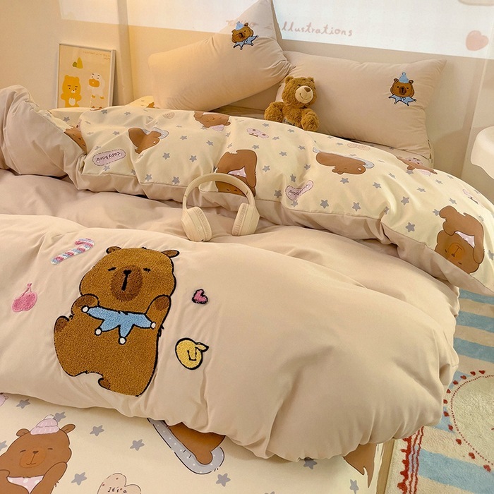 漫画かわいいタオル刺繍洗浄綿ベッド 4 点セット 2025 新しいキルトカバー学生寮のベッドシーツ 3 点セット|undefined