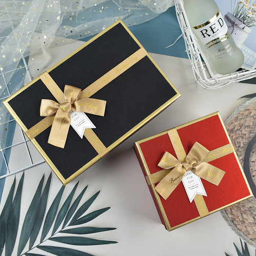 Red souvenir gift box, heaven and earth cover, lipstick cosmetic packaging box, perfume gift box, large gift box