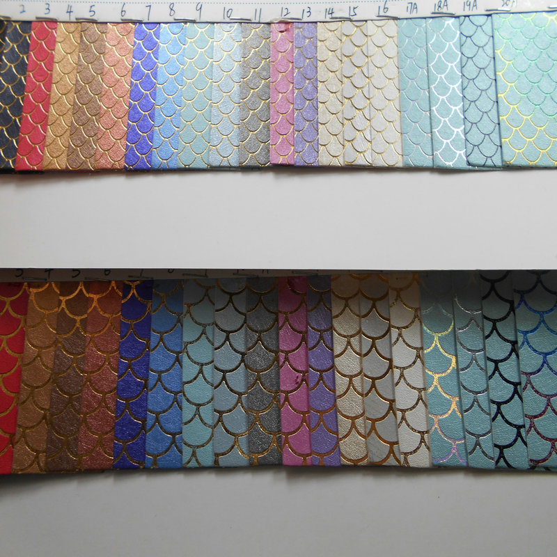珠光皮革烫金烫银蛇纹皮革 小蛇纹贴膜印花鱼鳞贝壳花纹鞋包面料