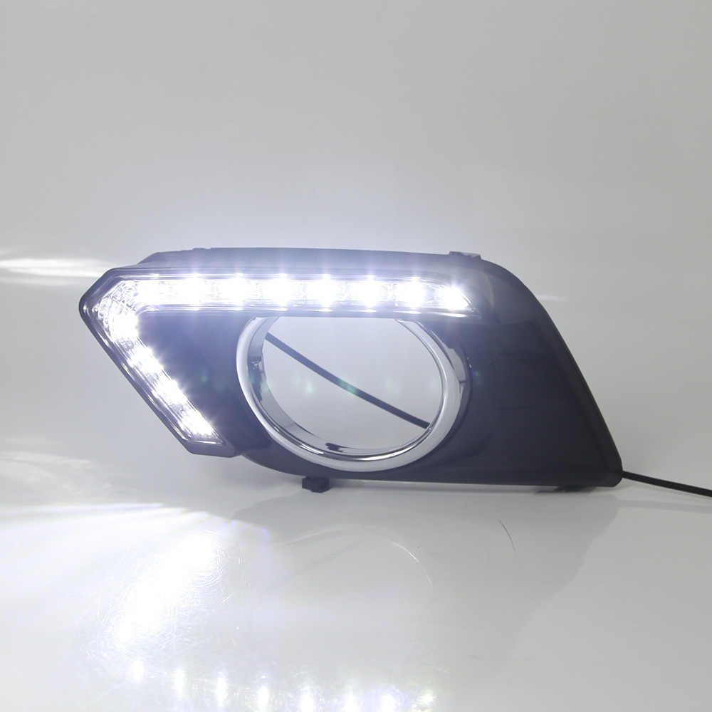 Aplicable a 2014 Qijun LED coche luz diurna Luz de marcha diurna modificado doble color con luz amarilla Luz de niebla