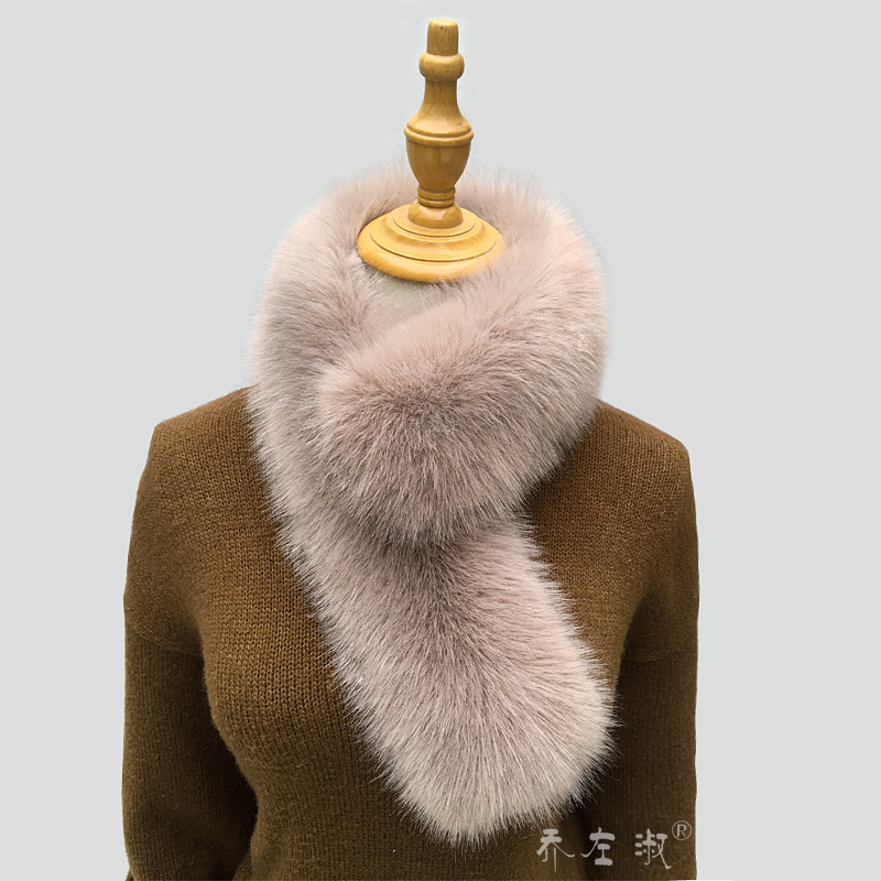 연한 갈색