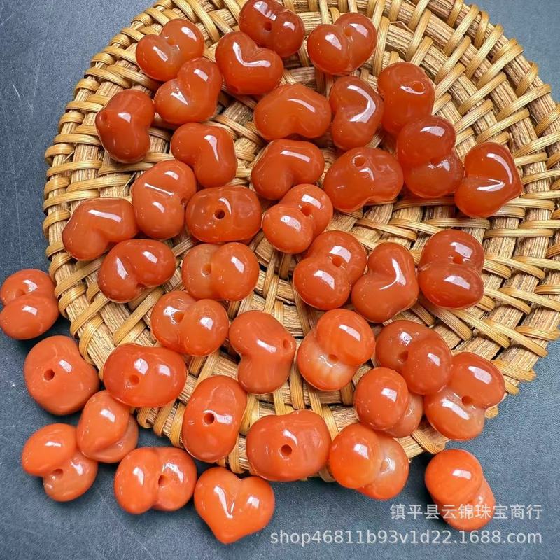 天然满肉南红屁桃爱心红玛瑙配饰 文玩配饰配件diy饰品配件|undefined