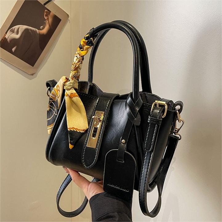 De alta calidad retro Maillard bolso de las mujeres 2023 nueva moda del todo-fósforo cubo bolsa de hombro de estilo coreano