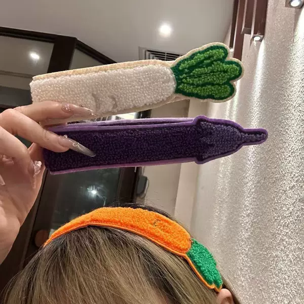 Fun and quirky simulated vegetable hair clips, magic tape, sweet girl cartoon style, seamless bangs stickers, for washing face, makeup, and as a hair accessory