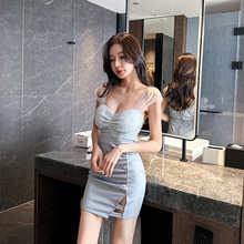 ҹ��Ů�b�����Ը��_������B��ȹ���|¶���o����ȹҹ������������