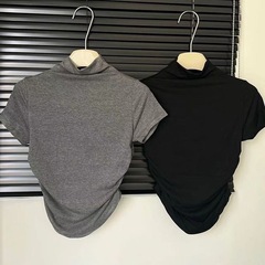 ホットガールプリーツウエストハーフタートルネック半袖Tシャツ女性用夏デザインシックなスリムソリッドカラートップ