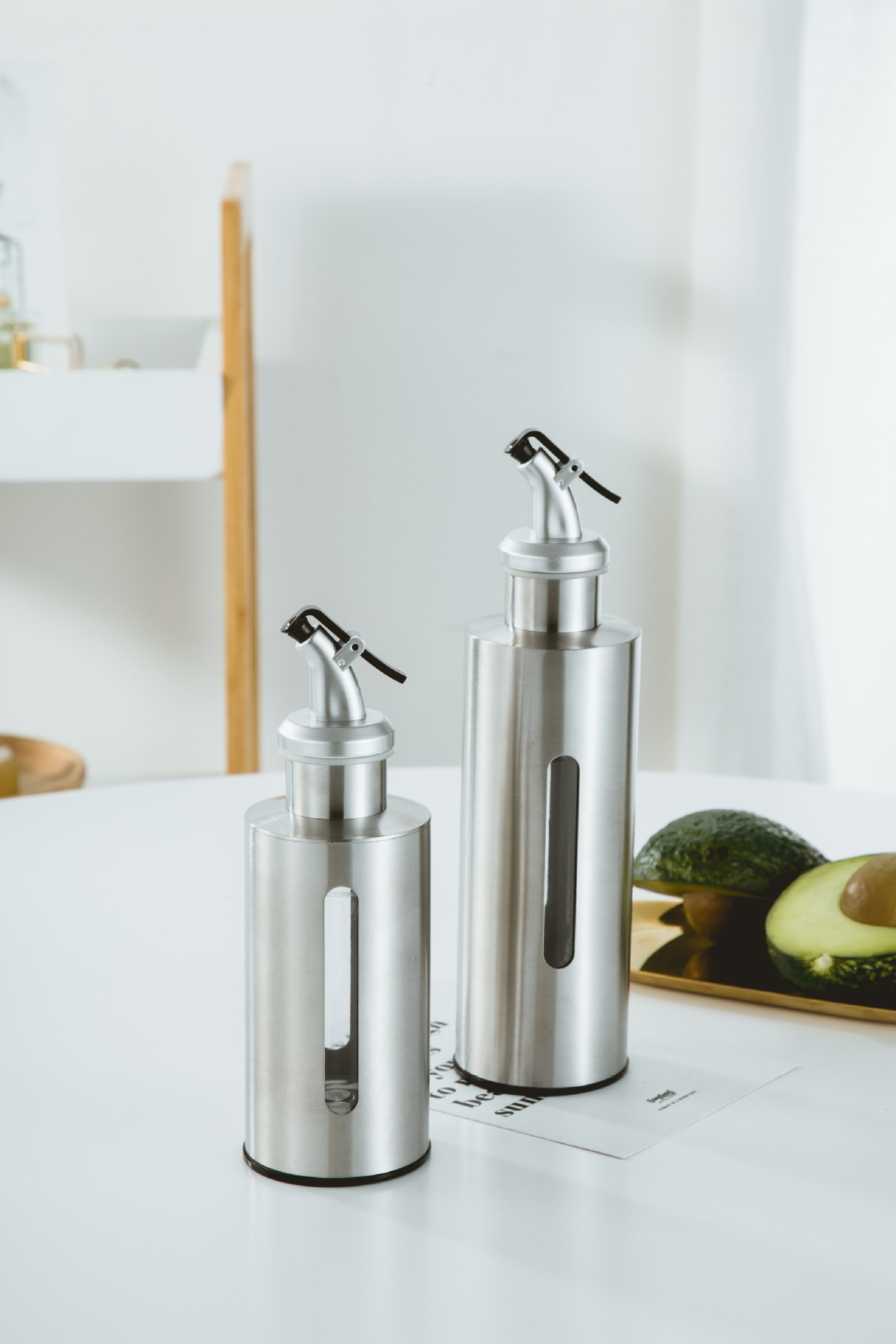 Stainless steel oil bottle spice bottle visual oil control bottle oil control jar kitchen spice bottle light soy sauce barbecue vinegar gold-plated